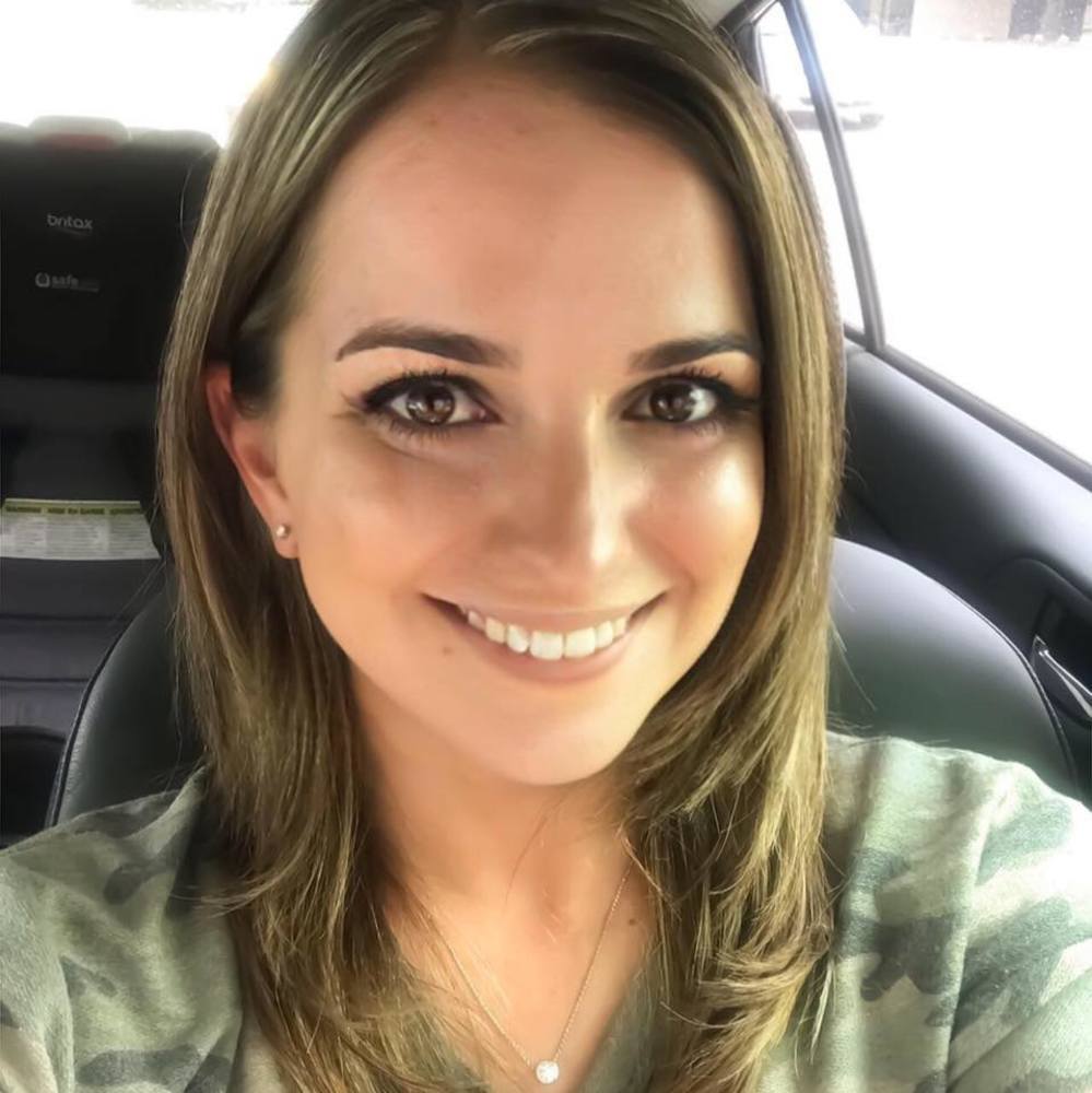 Meet your Posher, Dana